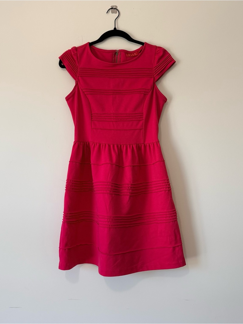 Hot Pink Euro Summer Wedding Guest Dress Elle Preppy Twee Size 4 Knee Length